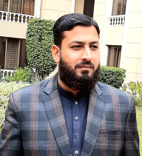 Dr. Loqman Ahmad